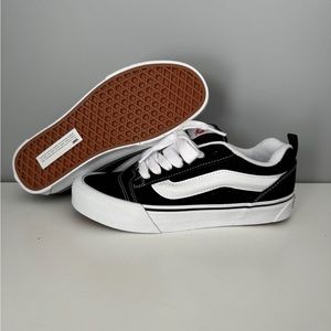 Knu Skool Vans Women’s Sneakers